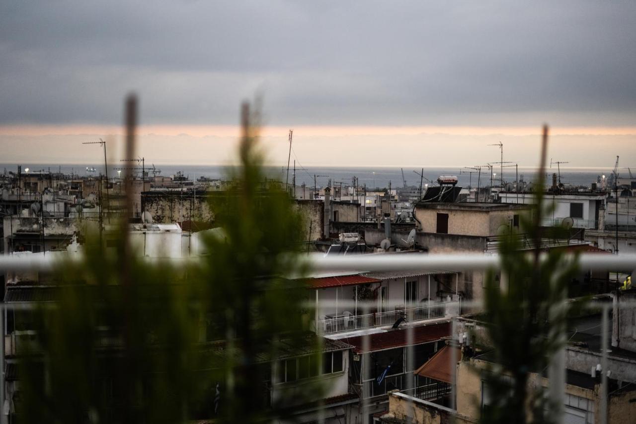 Appartement West Walls Sea View Studio A3 à Thessalonique Extérieur photo